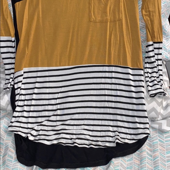 Patterned tunic - Picture 2 of 4